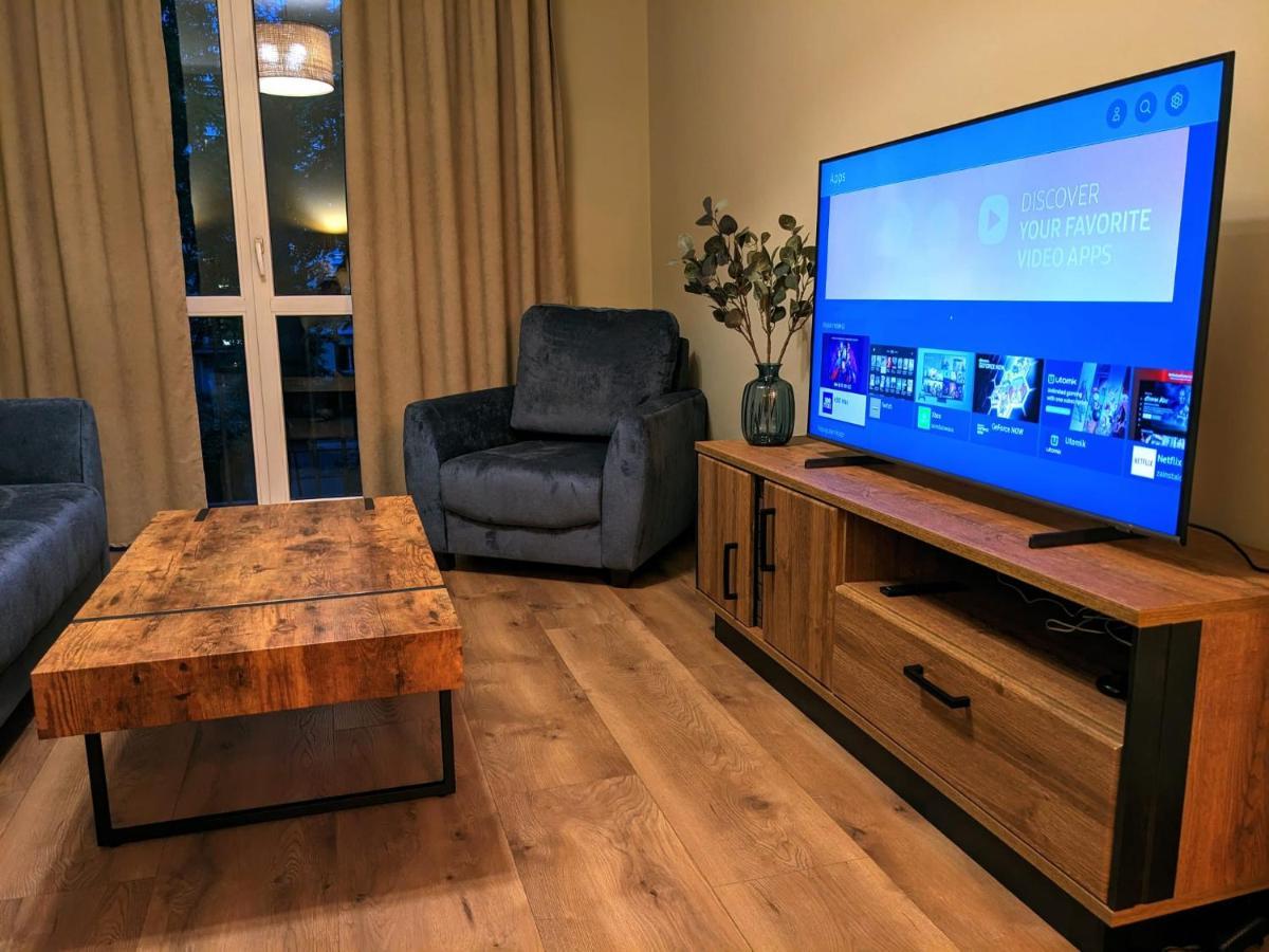 Spacious Two-Bedroom Apartment In The City Center Kraków Eksteriør billede